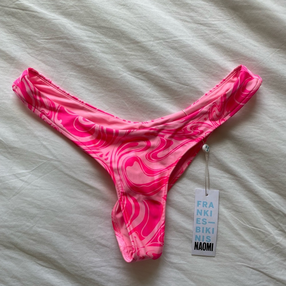 NWT Frankie’s Bikinis Katarina Cheeky Bottoms - Candyland size M